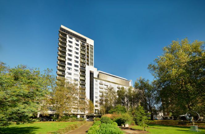 Jumeriah Carlton Tower