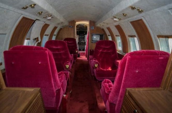Private Jet