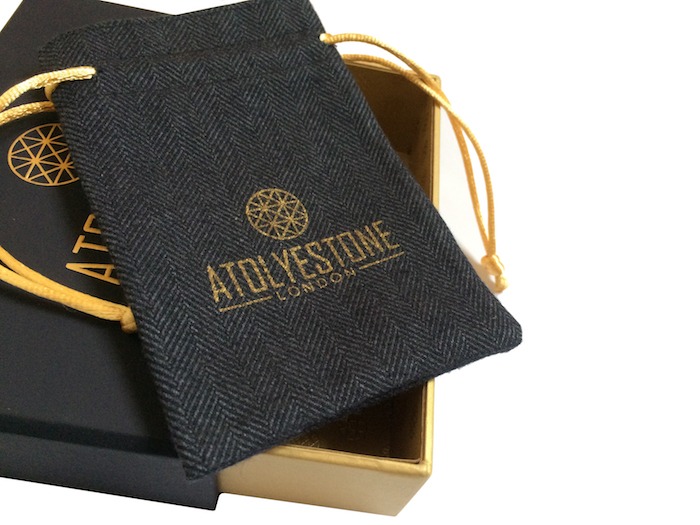 Box and Dust Bag Atoylestone