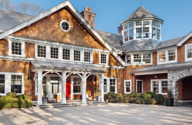 Bruce Willis home for sale